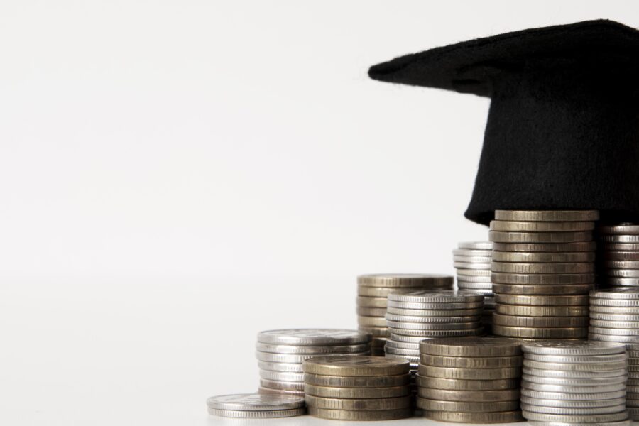 copertina per educazione finanziaria